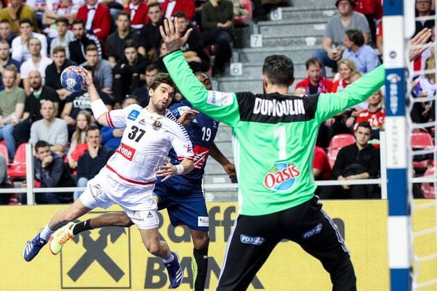 HANDBALL - EHF EURO 2018, AUT vs FRA POREC,CROATIA,14.JAN.18 - HANDBALL - EHF European Championship EM Europameisterschaft group stage, Austria vs France. Image shows Tobias Schopf (AUT) and Cyril Dumoulin (FRA). GEPAxpictures xMaticxKlansek