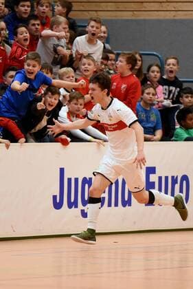 Quarter-final 1 FK Austria Vienna 0 VfB Stuttgart 3 goal celebration of the goal scorer Jordan Meyer VfB Stuttgart Germany Gaildorf sports youth soccer indoor soccer tournament youth Euro Cup 2018 on 14 01 2018 Sports Hall