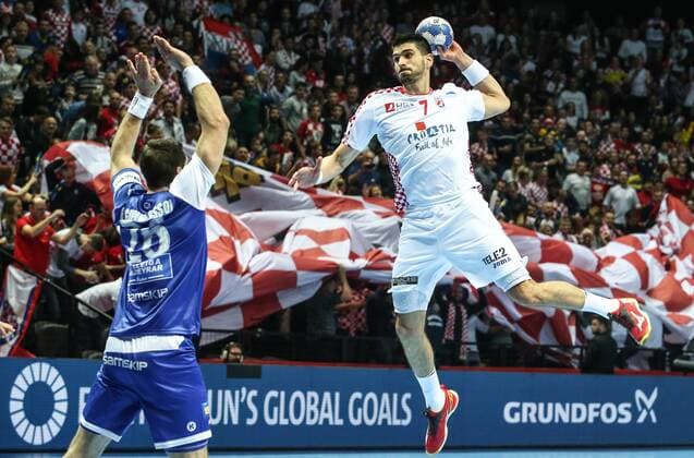 European Handball Championship, Group A, 2nd round, Iceland - Croatia 14.01.2018., Croatia, Spaladium Arena, Split - Spaladium Arena, Split - European Handball Championship, Group A, 2nd round, Iceland - Croatia. Luka Stepancic IvoxCagalj PIXSELL
