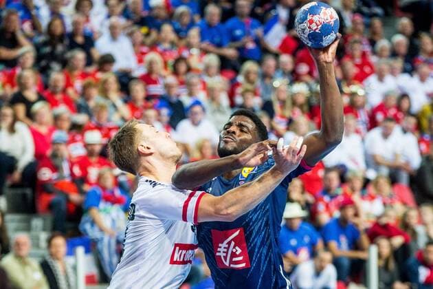14 01 2018 Zatika Sports Centre Porec CRO EHF European Championship men s Austria vs. France Group B in the image of Dika mem of Franceâ during the preliminary round group B match of the EHF men s handball European Championship between Austria and France at the Zatika Sports Centre in Porec Croatia on 2018 01 14 Porec  EX_SPIDA