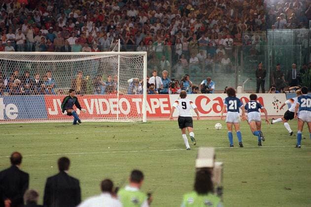 GOL RIGORE ANDREAS BREHME MONDIALI ITALIA 1990 GERMANIA OVEST-ARGENTINA 1-0 FINALE