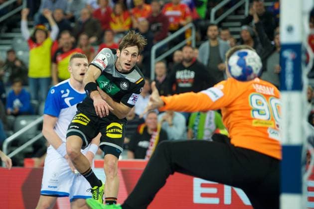 Handball Zagreb 15 01 2018 Championship men s men euro Championships preliminary round Slovenia SLO Germany GER Uwe Galbraith Germany no. 03 urban Lesjak Slovenia TW No. 90