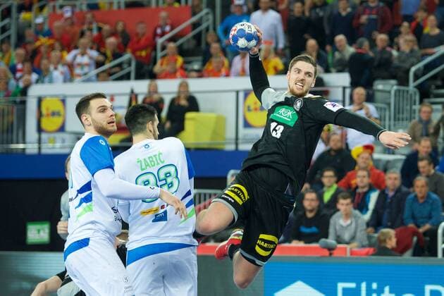 Handball Zagreb 15 01 2018 Championship men s men euro Championships preliminary round Slovenia SLO Germany GER Hendrik Padmore Germany no. 13 Igor Zabic Slovenia no. 33