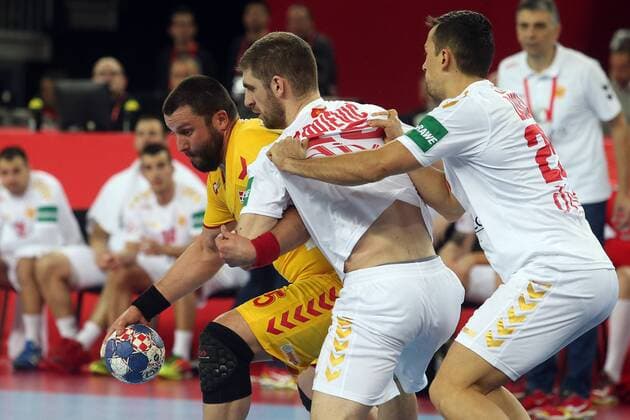 Handball, EM, Montenegro - Mazedonien European Handball Championship, Group C, 2nd Round, Montenegro - Macedonia 15.01.2018., Croatia, Arena, Zagreb - European Handball Championship, Group C, 2nd Round, Montenegro - Macedonia. Stoilov Stojanche DaliborxUrukalovic PIXSELL