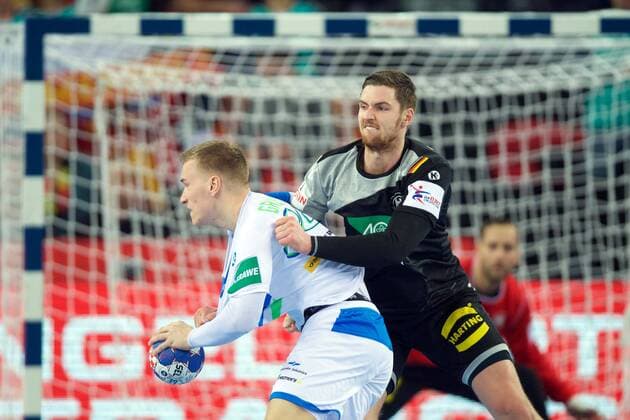 Handball Zagreb 15 01 2018 Championship men s men euro Championships preliminary round Slovenia SLO Germany GER Jan Grebenc Slovenia no. 30 Hendrik Padmore Germany no. 13