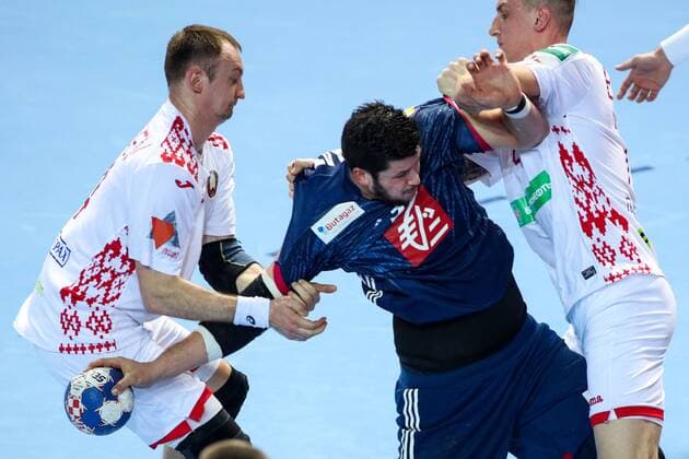 HANDBALL - EHF EURO 2018, FRA vs BLR POREC,CROATIA,16.JAN.18 - HANDBALL - EHF European Championship EM Europameisterschaft group stage, France vs Belarus. Image shows Maxim Babichev (BLR), Nicolas Tournat (FRA) and Viachaslau Bokhan (BLR). GEPAxpictures xMaticxKlansek