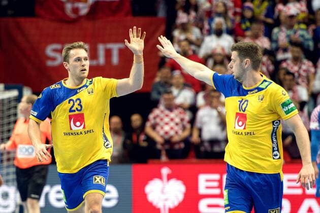 180116 Sweden s Albin Lagergren and Niclas Ekberg exults during handball match between Croatia and Sweden during Handball CHAMPIONSHIPS on 16 January 2018 2018 in Split  Copyright: LUDVIGxTHUNMAN BB180116LT025