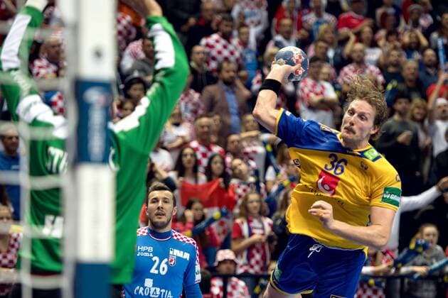 180116 Sweden s Jesper Nielsen during the handball match between Croatia and Sweden during Handball CHAMPIONSHIPS on 16 January 2018 2018 in Split  Copyright: LUDVIGxTHUNMAN BB180116LT054