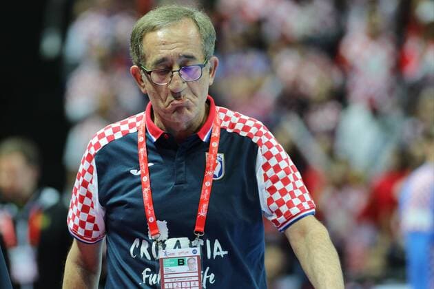 Themen der Woche - SPORT Bilder des Tages - SPORT Split, 16 01 2018 - Spaladium Arena, 2018 Men s European Championship EM Europameisterschaft Preliminary Round, Group A. Croatia (blue) - Sweden (yellow) 