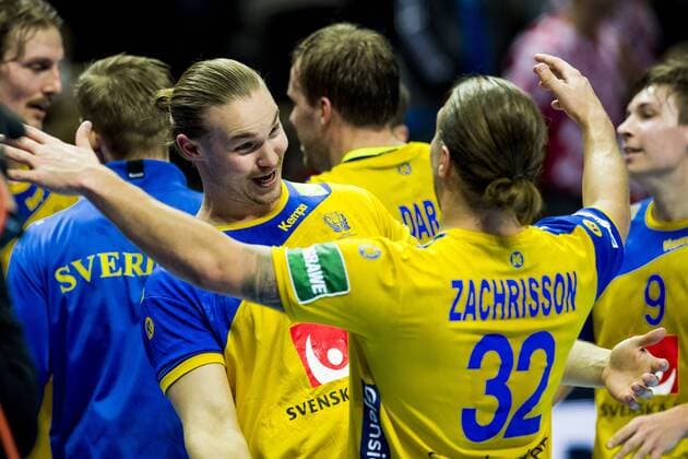 180116 Sweden s Lukas Nilsson and Mattias Zachrisson exults after winning the handball match between Croatia and Sweden during Handball CHAMPIONSHIPS on 16 January 2018 2018 in Split  Copyright: LUDVIGxTHUNMAN BB180116LT073