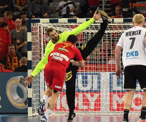 Zagreb Croatia Zagreb arena 17 1 2018 men handball European Championship 2018 Germany vs Macedonia Kiril LAZAROV Macedonia against ANDREAS WOLFF THW KIEL Germany