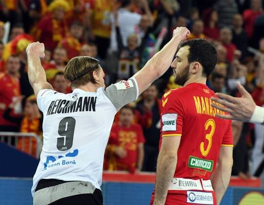Zagreb Croatia Zagreb arena 17 1 2018 men handball European Championship 2018 Germany vs Macedonia cheering Tobias Reichmann MT Melsungen, Germany