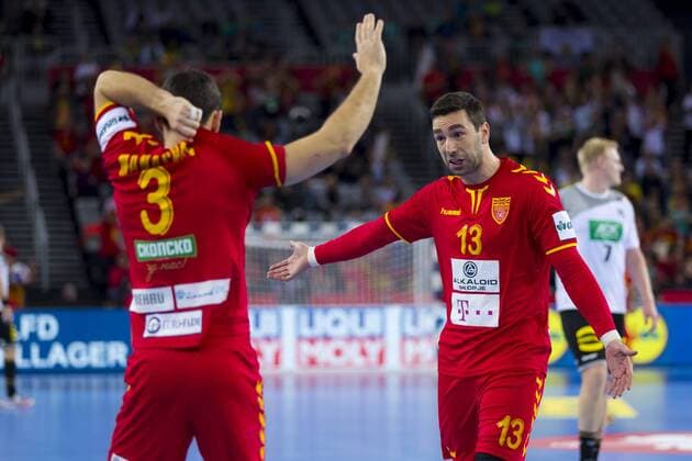 Dejan Manaskov Nr 3 Macedonia and Filip Mirkulovski Nr 13 Macedonia after a failed throw on empty German goal Germany Macedonia preliminary handball EHF euro 2018 17 01 18 Zagreb Croatia Zagreb arena Copyright: xAgentur54Gradx xFelixxKoenigx