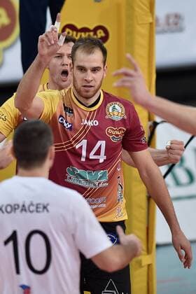 Libor Leikep and Jan Galabov of Liberec celebrate winning the first set during the CEV Volleyball Champions League, round of sixteen, match Dukla Liberec vs Calzedonia Verona, played in Liberec, Czech Republic, on Wednesday, January 17, 2018. (CTKxPhoto RadekxPetrasek) CTKPhotoP201801170997501  PER 3
