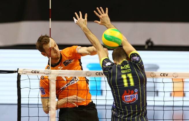 Paul Carroll in the attack Luka basic sports volleyball CEV CL Champions League men s season 2017 2018 17 01 2018 BR volleys Berlin BRV vs spacers Toulouse