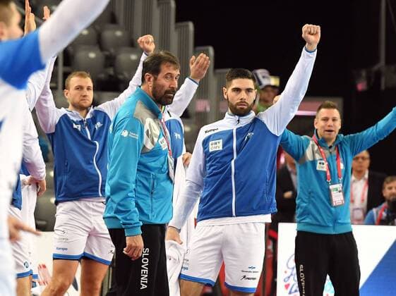 Zagreb Croatia Zagreb arena 17 1 2018 men handball European Championship 2018 Montenegro vs. Slovenia cheering Slovenia