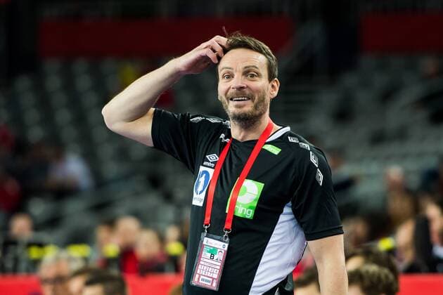 180118 Norway s national coach Christian Berge in the handball match between Serbia and Norway during Handball CHAMPIONSHIPS on 18 January 2018 2018 in Zagreb  Copyright: LUDVIGxTHUNMAN BB180118LT068
