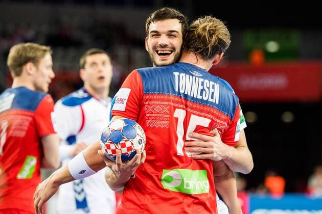 180118 Dobrivoje Markovic of Serbia and Norway s Kent Robin Tonnesen during handball match between Serbia and Norway during Handball CHAMPIONSHIPS on 18 January 2018 2018 in Zagreb  Copyright: LUDVIGxTHUNMAN BB180118LT075