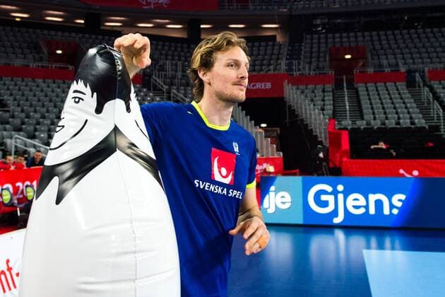 180119 Sweden s Jesper Nielsen during a training session with Sweden s national team handball Handball CHAMPIONSHIPS on 19 January 2018 2018 in Zagreb  Copyright: LUDVIGxTHUNMAN BB180119LT070