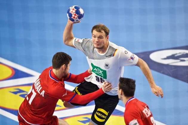 Handball Varazdin 19 01 2018 Championship men s men euro Championships second round Germany GER Czech Republic CZE Paul Daranda Germany no. 95 ZDRAHALA Ondrej Czech Republic No. 27