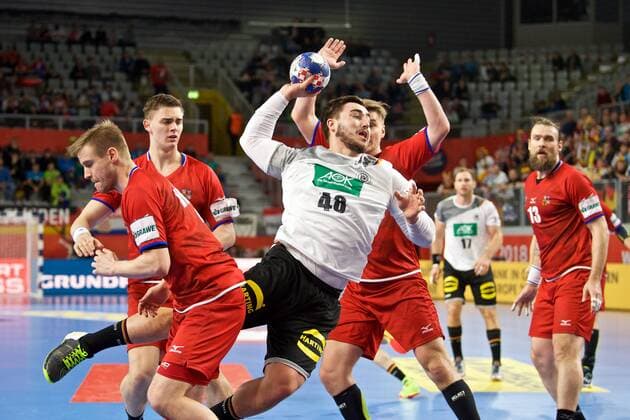 Handball Varazdin 19 01 2018 Championship men s men euro Championships second round Germany GER Czech Republic CZE Jannik Kohlbacher Germany no. 48 LANDA Jan Czech Republic No. 04 ZEMAN Stepan Czech Republic No. 66 HRSTKA Jakub Czech Republic No. 02