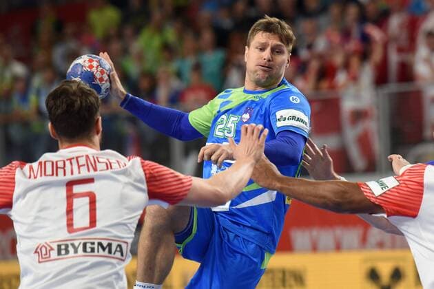 European Handball Championship, Group II, 1th round Slovenia vs. Denmark 19.01.2018., Varazdin Arena, Varazdin, Croatia - 2018 European Men s Handball Championship, Group II, 1th round Slovenia vs. Denmark. Marko Bezjak.  VjeranxZganecxRogulja PIXSELL