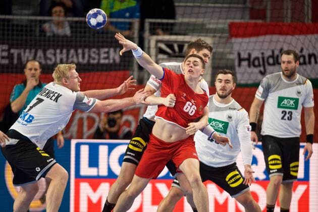 Handball Varazdin 19 01 2018 Championship men s men euro Championships second round Germany GER Czech Republic CZE ZEMAN Stepan Czech Republic No. 66 Finn Lemke Germany no. 06 Patrick Wiencek Germany no. 07 Jannik Kohlbacher Germany no. 48