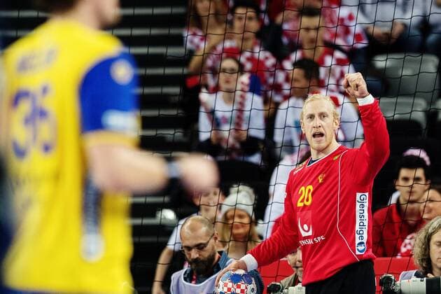 180120 Sveriges malvakt Mikael Appelgren exults in handball game between Sweden and France in Handball CHAMPIONSHIP January 20, 2018 2018 in Zagreb  Copyright: LUDVIGxTHUNMAN BB180120LT021