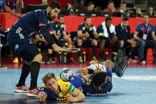 European Handball Championship, Group I, 4th round, Sweden - France 20.01.2018., Arena Zagreb, Zagreb, Croatia - 2018 European Men s Handball Championship, Group I, 4th round, Sweden - France. Albin Lagergren, Adrien Dipanda.  DaliborxUrukalovic PIXSELL