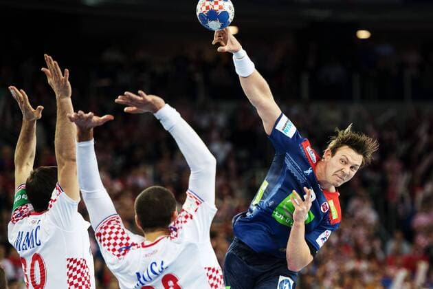 180120 Norges Sander Sagosen shoots in the handball match between Croatia and Norway during Handball CHAMPIONSHIPS on January 20, 2018 2018 in Zagreb  Copyright: LUDVIGxTHUNMAN BB180120LT108