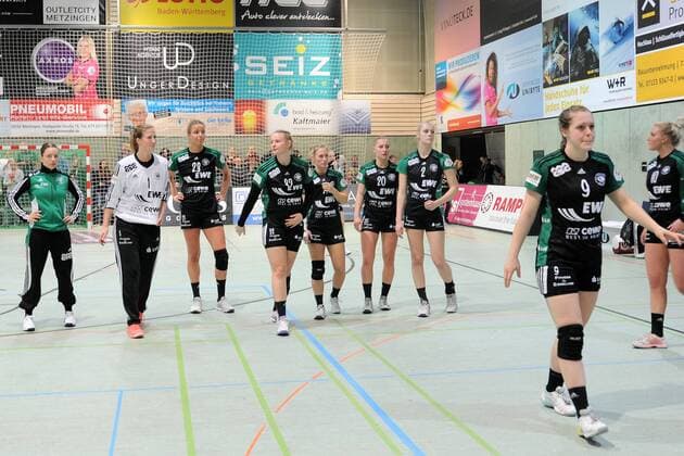 the Oldenburg players are very endtäuscht about the defeat in Metzingen babes Metzingen handball League match 20 01 2018 photo TBaur EIBNER Metzingen Copyright: xEIBNER Tobias_Baurx EP_TBR