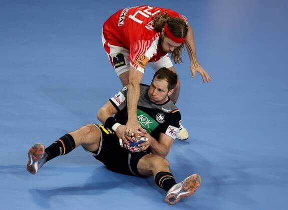 Handball, EM, Deutschland - Dänemark European Handball Championship, Group II, 4th round, Germany - Denmark 21.01.2018., Arena Varazdin, Varazdin, Croatia - 2018 European Men s Handball Championship, Group II, 4th round, Germany - Denmark. Steffen Weinhold, Mikkel Hansen.  IgorxKralj PIXSELL