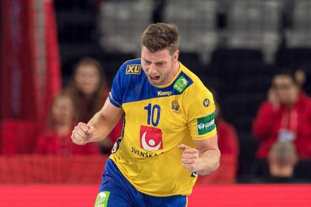180122 Sweden s Niclas Ekberg exults in the handball game between Sweden and Russia during Handball CHAMPIONSHIPS on 22 January 2018 2018 in Zagreb  Copyright: LUDVIGxTHUNMAN BB180122LT025