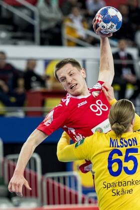 180122 Belarus Mikalai Aliokhin and Sweden s Lukas N in handball game between Sweden and Russia during Handball CHAMPIONSHIPS on 22 January 2018 2018 in Zagreb  Copyright: LUDVIGxTHUNMAN BB180122LT044