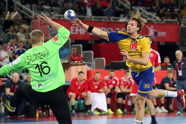 Handball, EM, Schweden - Weißrussland European Handball Championship, Group I, 3rd round, Sweden - Belarus 22.01.2018., Arena Zagreb, Zagreb, Croatia - 2018 European Men s Handball Championship, Group I, 3rd round, Sweden - Belarus. Viachaslau Saldatsenka, Jesper Nielsen. DaliborxUrukalovic PIXSELL