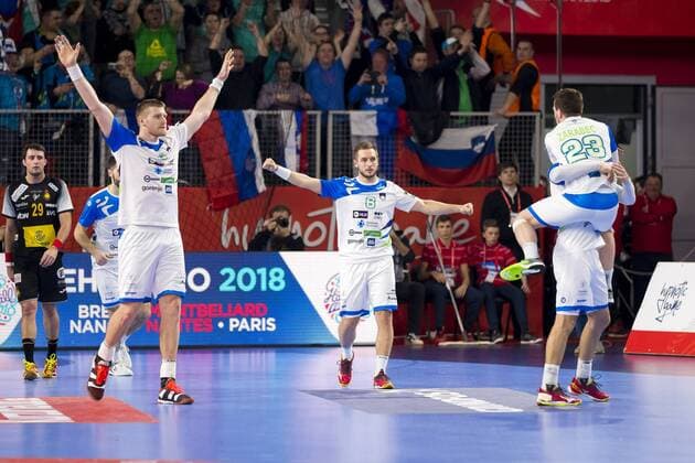 Blaz Blagotinsek Nr 3 Slovenia Gasper Marguc Nr 6 Slovenia Marko Bezjak Nr 25 Slovenia and Miha Zarabec Nr 23 Slovenia are happy about the victory Slovenia Spain round handball EHF euro 2018 23 01 18 Varazdin-Varazdin Croatia Varazdin arena Copyright: xAgentur54Gradx xFelixxKoenigx