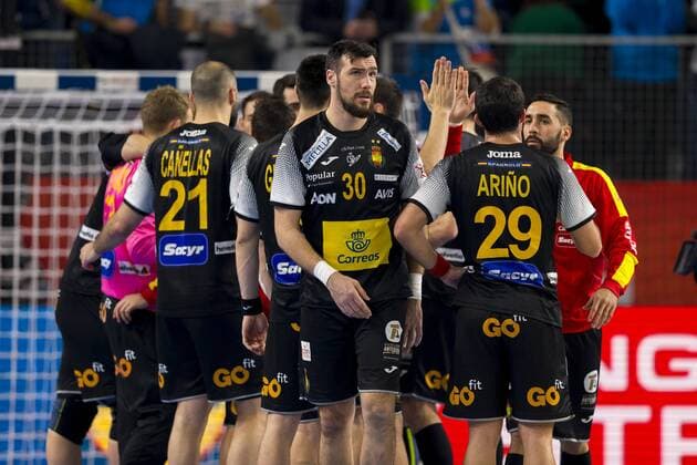 Joan Canellas Nr 21 Spain Gedeon Guardiola Nr 30 Spain and Aitor Arino Nr 29 Spain after the defeat of Slovenia Spain round handball EHF euro 2018 23 01 18 Varazdin-Varazdin Croatia Varazdin arena Copyright: xAgentur54Gradx xFelixxKoenigx