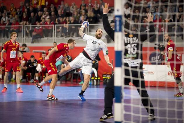 Pavel Horak Nr 13 Czech Republic against Velko Syncho ski Nr 14 Macedonia and goalkeeper Borko Ristovski Nr 16 Macedonia Macedonia Czech Republic round handball EHF euro 2018 23 01 18 Varazdin-Varazdin Croatia Varazdin arena Copyright: xAgentur54Gradx xFelixxKoenigx