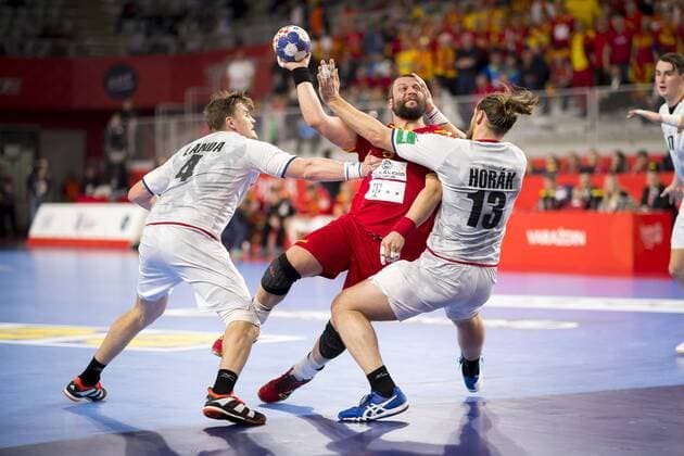 Stojanche Stoilov Nr 5 Macedonia against Jan Landa No. 4 Czech Republic and Pavel Horak Nr 13 Czech Republic Czech Republic of Macedonia round handball EHF euro 2018 23 01 18 Varazdin-Varazdin Croatia Varazdin arena Copyright: xAgentur54Gradx xFelixxKoenigx