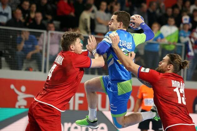 European Handball Championship, Group II, 3rd round, Slovenia - Czech Republic 24.01.2018., Arena Varazdin, Varazdin, Croatia - 2018 European Men s Handball Championship, Group II, 3rd round, Slovenia - Czech Republic. Jan Landa, Miha Zarabec, Pavel Horak  GoranxStanzl PIXSELL