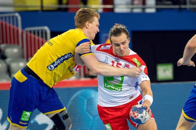 180124 Norway s Kent Robin Tonnesen and Sweden s Simon J during handball match between Sweden and Norway during Handball CHAMPIONSHIPS on January 24, 2018 2018 in Zagreb  Copyright: LUDVIGxTHUNMAN BB180124LT072