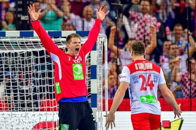 180124 Norges malvakt Anna Bergerud and Christian O Sullivan exults in the handball match between Sweden and Norway during Handball CHAMPIONSHIPS on January 24, 2018 2018 in Zagreb  Copyright: LUDVIGxTHUNMAN BB180124LT099