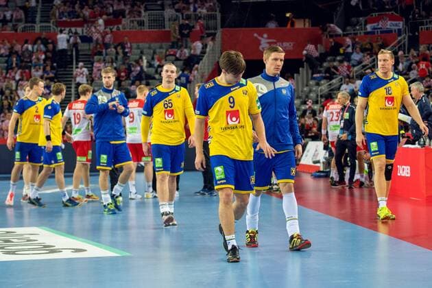 180124 Sweden moping around after the handball match between Sweden and Norway during Handball CHAMPIONSHIPS on January 24, 2018 2018 in Zagreb  Copyright: LUDVIGxTHUNMAN BB180124LT103