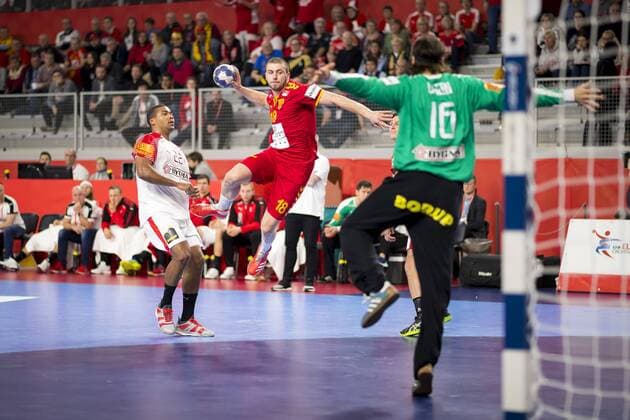 Filip Kuzmanovski No.18 Macedonia against Mads Mensah Larsen Nr 22 Denmark and Jannick Green Krejberg No. 16 Denmark Macedonia Denmark round handball EHF euro 2018 24 01 18 Varazdin-Varazdin Croatia Varazdin arena Copyright: xAgentur54Gradx xFelixxKoenigx