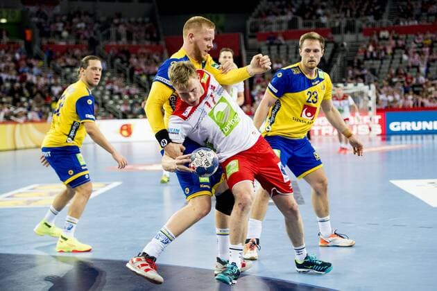 180124 Sweden s Jim gottfridsson and Norway s Magnus J ¿ndal in handball game between Sweden and Norway during Handball CHAMPIONSHIPS on January 24, 2018 2018 in Zagreb  Copyright: LUDVIGxTHUNMAN BB180124LT138