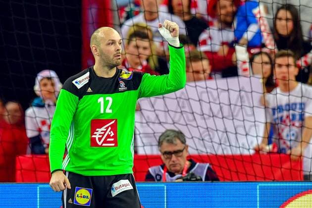180124 French malvakt Cyril Dumoulin exults in the handball match between Croatia and France during Handball CHAMPIONSHIPS on January 24, 2018 2018 in Zagreb  Copyright: LUDVIGxTHUNMAN BB180124LT154