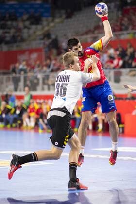 Raul Entrerrios nr 9 Spain against Julius Kuehn Nr 35 Germany Spain round handball EHF euro 2018 24 01 18 Varazdin-Varazdin Croatia Varazdin arena Copyright: xAgentur54Gradx xFelixxKoenigx