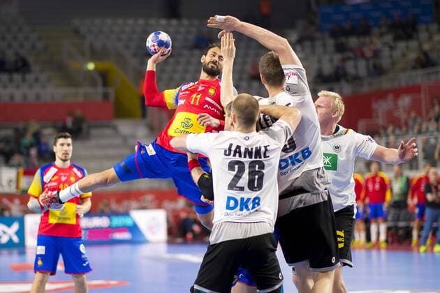 Daniel Sarmiento Nr 11 Spain against Maximilian Janke No. 26 Germany Finn Lemke Nr 6 Germany and Patrick Wiencek Nr 7 Germany Spain round handball EHF euro 2018 24 01 18 Varazdin-Varazdin Croatia Varazdin arena Copyright: xAgentur54Gradx xFelixxKoenigx