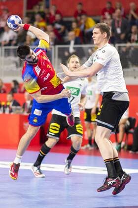 Eduardo Gurbindo Nr 3 Spain against Finn Lemke No.6 Germany Spain round handball EHF euro 2018 24 01 18 Varazdin-Varazdin Croatia Varazdin arena Copyright: xAgentur54Gradx xFelixxKoenigx