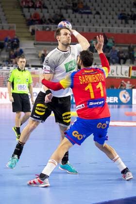 Kai Haefner Nr 25 Germany against Daniel Sarmiento Nr 11 Spain Germany Spain round handball EHF euro 2018 24 01 18 Varazdin-Varazdin Croatia Varazdin arena Copyright: xAgentur54Gradx xFelixxKoenigx